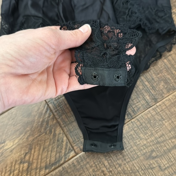 UO Out From Under Satin Lace Trim Bustier Bodysuit XS - Picture 10 of 10